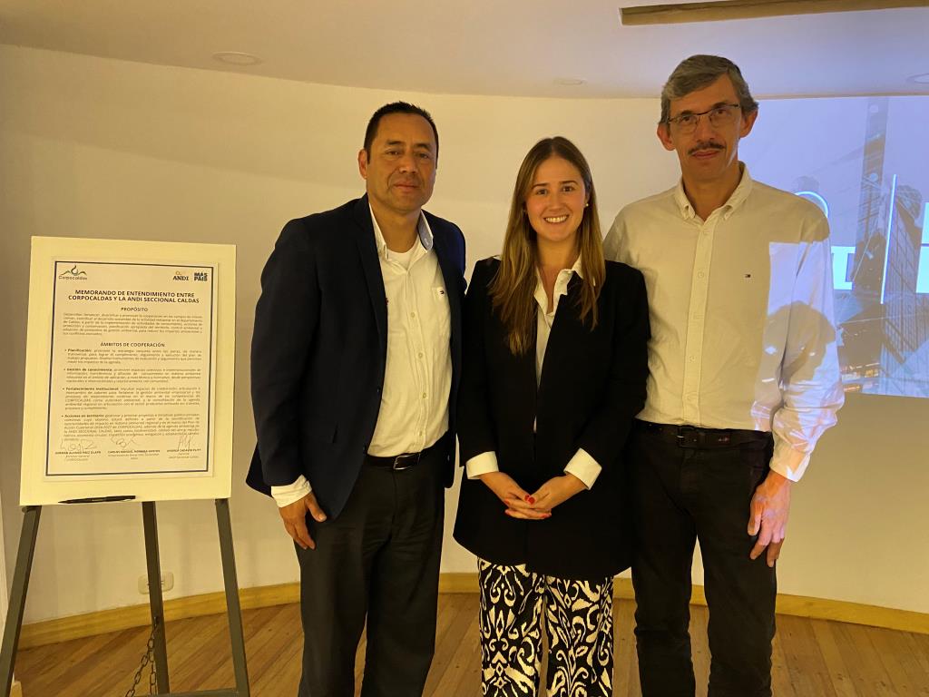 Corpocaldas y Andi seccional Caldas firman Memorando de Entendimiento para promover el desarrollo sostenible de Caldas 